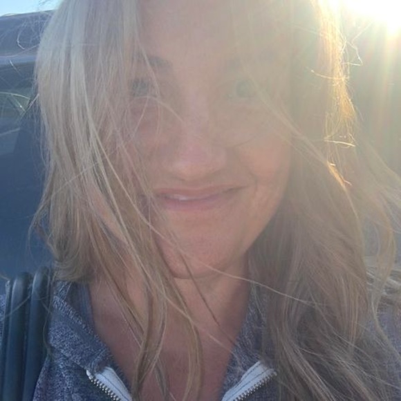 Meet your Posher, Julie rae - Picture 1 of 1